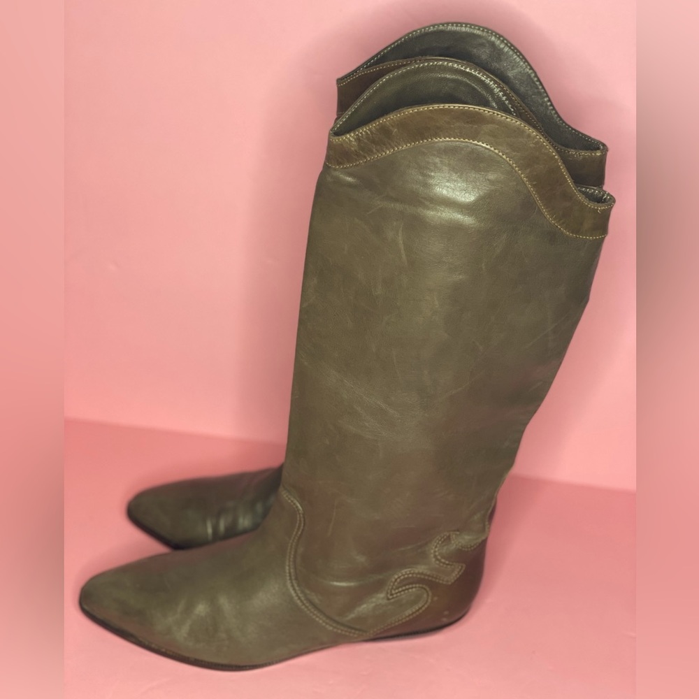 Maria’s designer collection leather boots, size 7